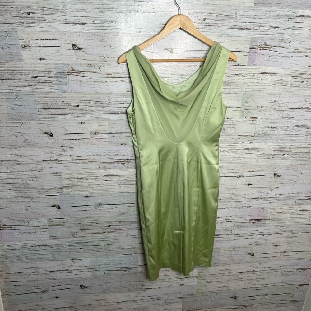 Weekend max Mara green silk dress size 8